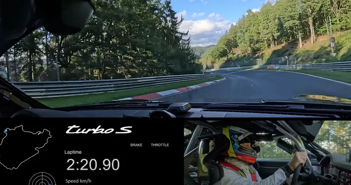 Nuova Porsche 911 Turbo S velocissima al Nürburgring: eccola in azione | Video