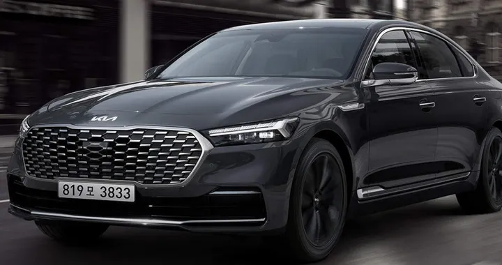 Kia K9 2024: svelato il nuovo restyling della berlina