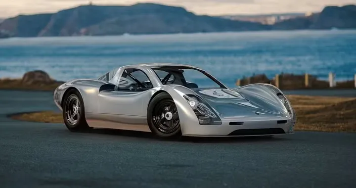 Shoreline Bespoke LM Coupé, la sportiva per riscoprire il piacere di guida