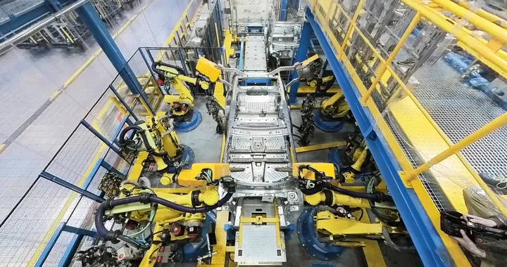 Ford, i sindacati lanciano l'allarme: a rischio la fabbrica di Colonia