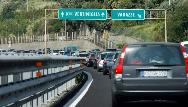 ingrandisci immagine