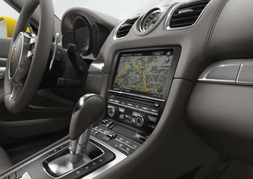 PORSCHE: ora il PCM con il traffico in tempo reale