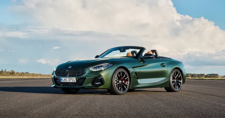 BMW Z4 M40i, cambio manuale per la versione Pure Impulse
