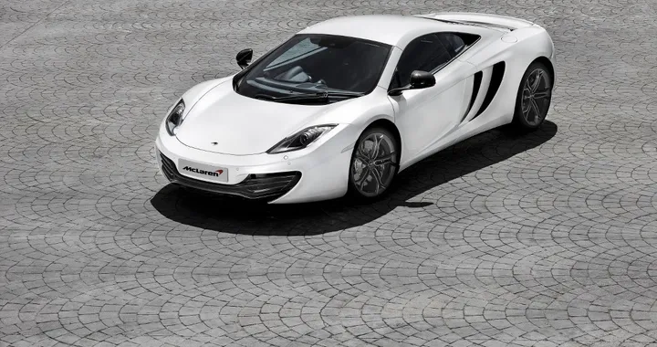 McLaren debutterà a Goodwood con la MP4 12C
