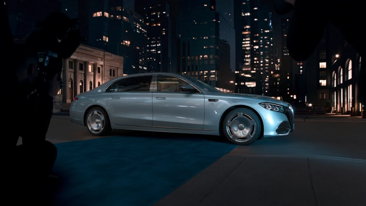 La Mercedes Maybach Classe S è l'auto di Miranda Priestly ne 'Il Diavolo Veste Prada 2'