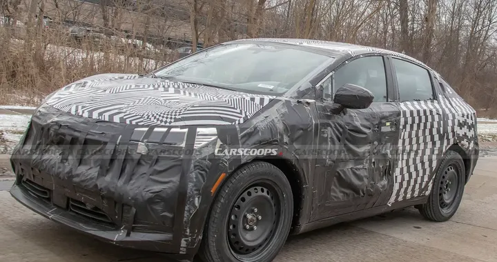 Nissan Leaf nel 2025 diventa un crossover: più tecnologia e autonomia. Cosa sappiamo