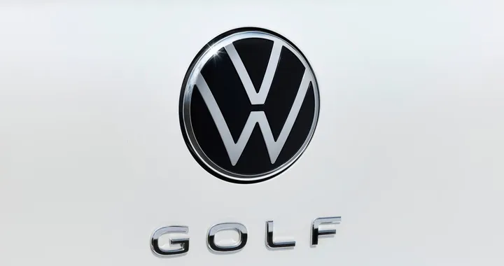 Volkswagen Golf 9: sarà elettrica e basata sulla tecnologia di Rivian