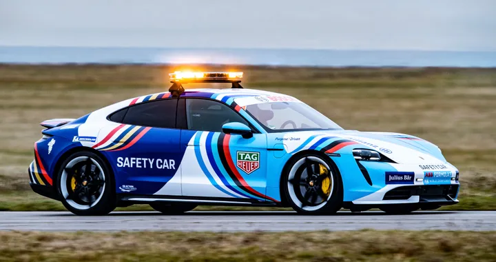 Porsche Taycan diventa la nuova safety car della Formula E