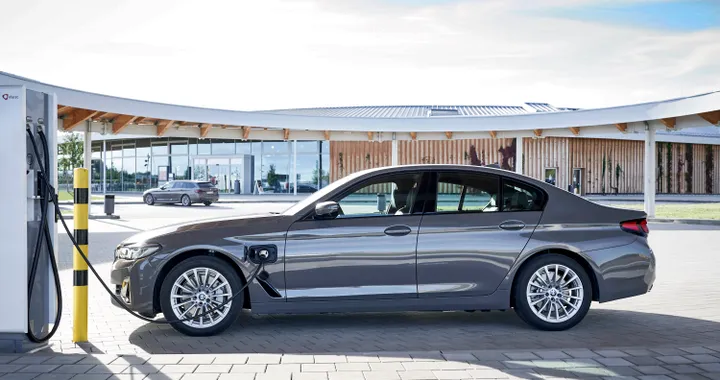 BMW attiva le eDrive Zones a Roma, Milano e Torino