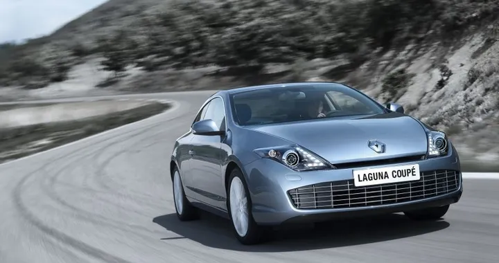 Renault Laguna Coupe nuovo motore 1.5 dCi 110 cv