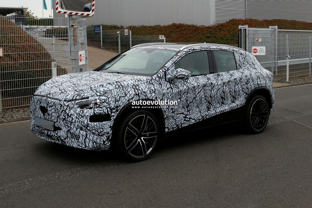 Mercedes GLA 2026, sarà tutta nuova: proseguono i test su strada