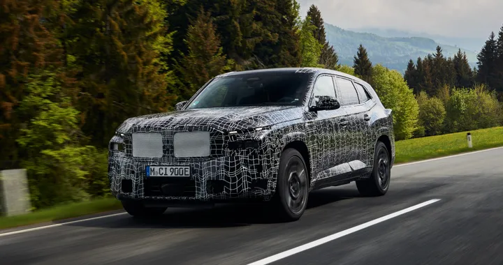 BMW XM, lo sviluppo sta terminando. Nuove immagini del SUV Plug-in da 650 CV