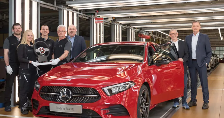 Mercedes, otto nuovi modelli a Rastatt: il primo è la Classe A, anche ibrida