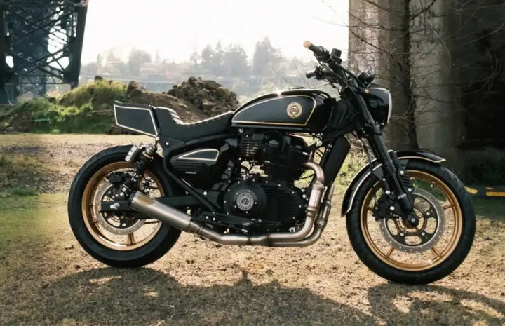 Royal Enfield Reload 650: la Shotgun si trasforma in una Superbike anni '80