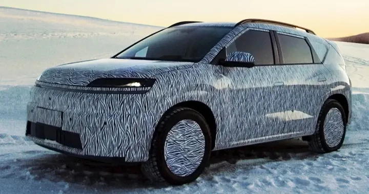 Hyundai: nuovo video teaser del misterioso SUV elettrico. E' la IONIQ 4?