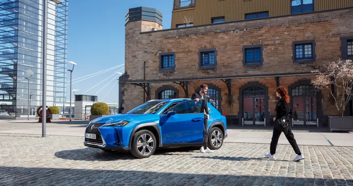 Lexus UX 300e: tutti i segreti della sua silenziosità