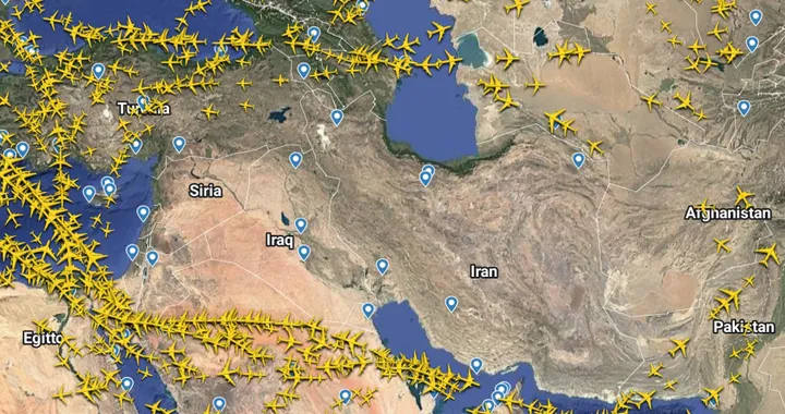 Israele attacca l'Iran: da Tel Aviv a Kabul, traffico aereo bloccato