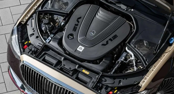 Mercedes-Maybach rompe il tabù: 