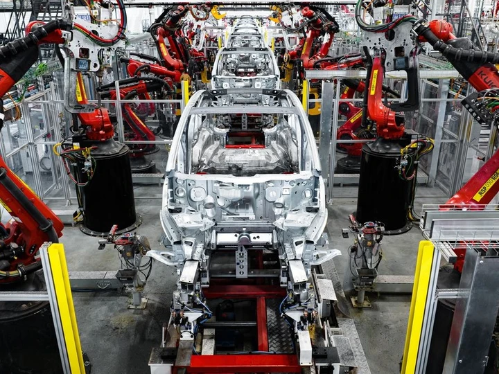Industria auto USA contro le auto cinesi: stop agli stabilimenti sul suolo americano