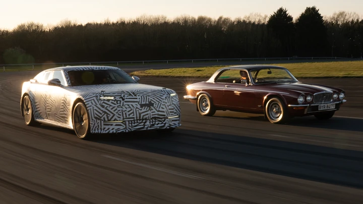 Nuova era per Jaguar: l’inedita GT introduce un originale corso stilistico