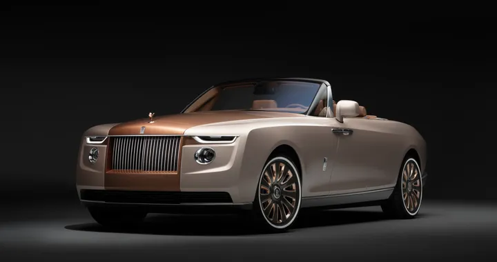 Rolls-Royce Boat Tail, la massima espressione del lusso debutta a Villa d'Este
