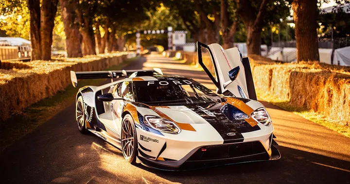 Ford GT Mk II: la versione da pista debutta a Goodwood