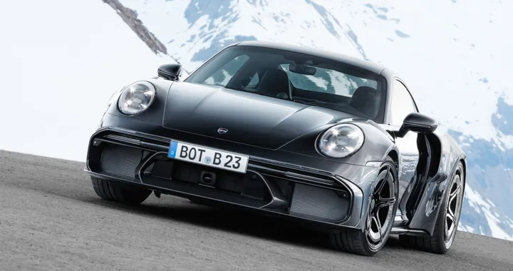 Porsche 911 Turbo S, 900 CV e ancora più estrema grazie a Brabus
