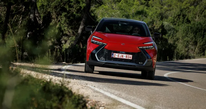 Toyota, prima casa automobilistica nel 2023