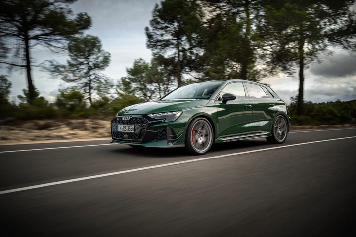 Audi RS 3 competition limited, 750 esemplari per i 50 anni del 5 cilindri