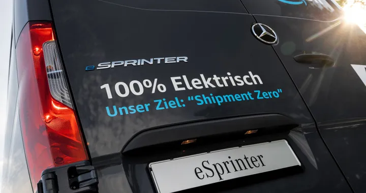 Amazon ordina 1.800 van elettrici da Mercedes