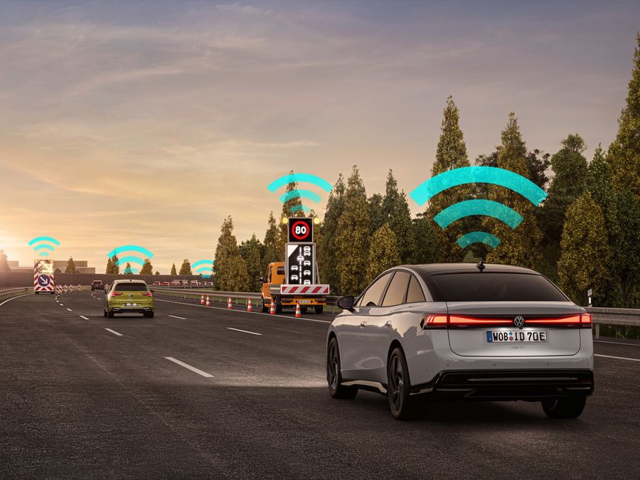 Volkswagen e la sicurezza in auto: due milioni di auto prodotte con Car2X