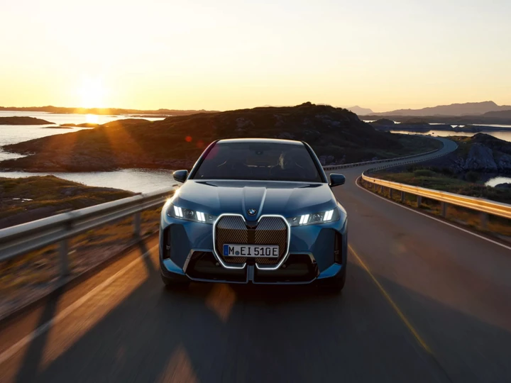 Quanto inquina davvero la propria auto? Ora ce lo dice l’app di BMW