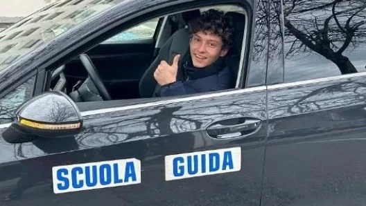 Kimi Antonelli: l'esame della patente a San Marino, tra ansie e qualche sbavatura
