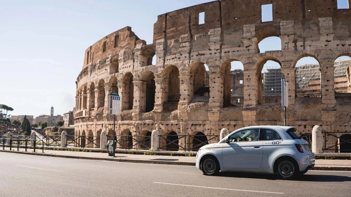ZTL Roma: per le elettriche, ora si può richiedere il pass da 1000 euro l’anno