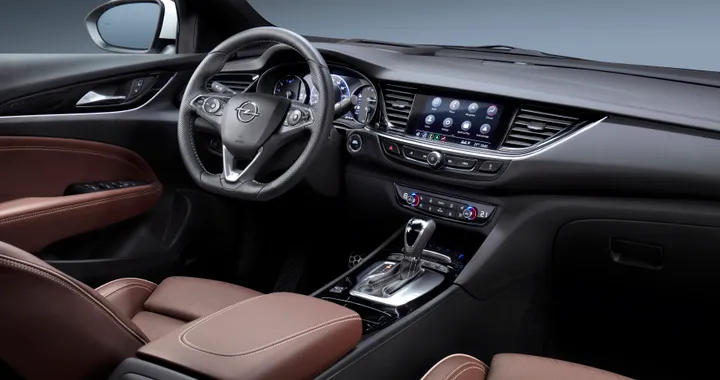 Opel Insignia: ecco il nuovo sistema di infotainment