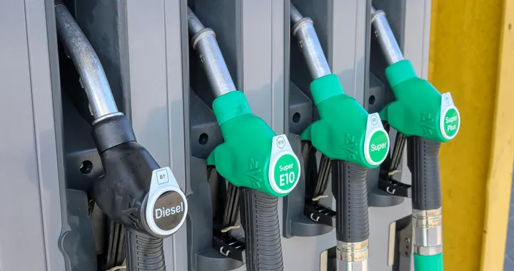 Accise sul diesel, il Governo valuta un aumento di 1 centesimo all’anno per 5 anni