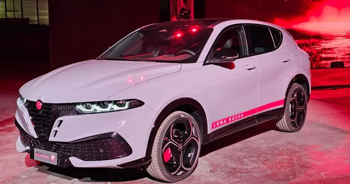Edizione Luna Rossa: Alfa Romeo associa tutta la gamma all'orgoglio italiano