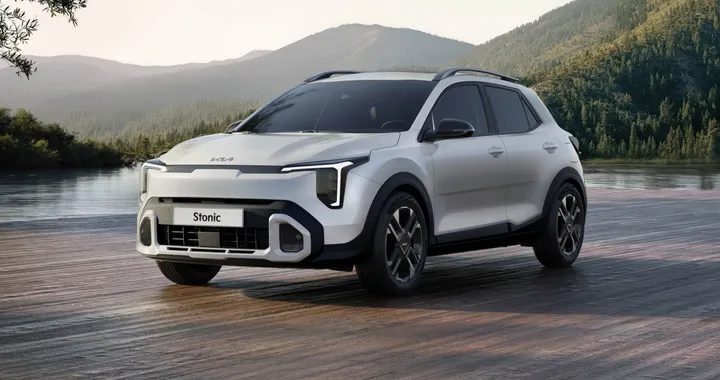 KIA Stonic 2025, il crossover si rinnova con il restyling: come cambia tra design e prestazioni