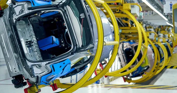 Stellantis, un cambio dei fornitori per ridurre i costi delle auto elettriche