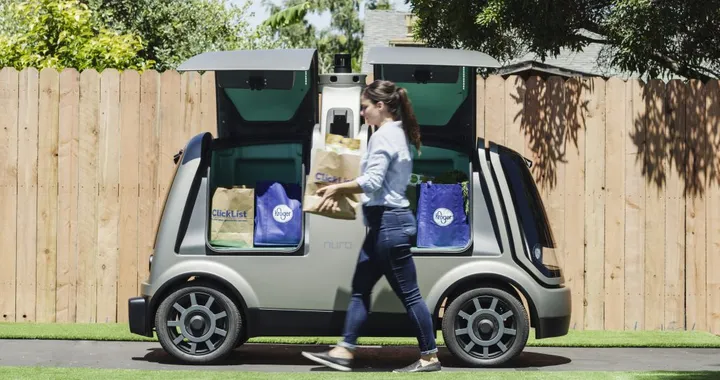 Nuro apre una nuova era: arriva il permesso per le consegne a guida autonoma