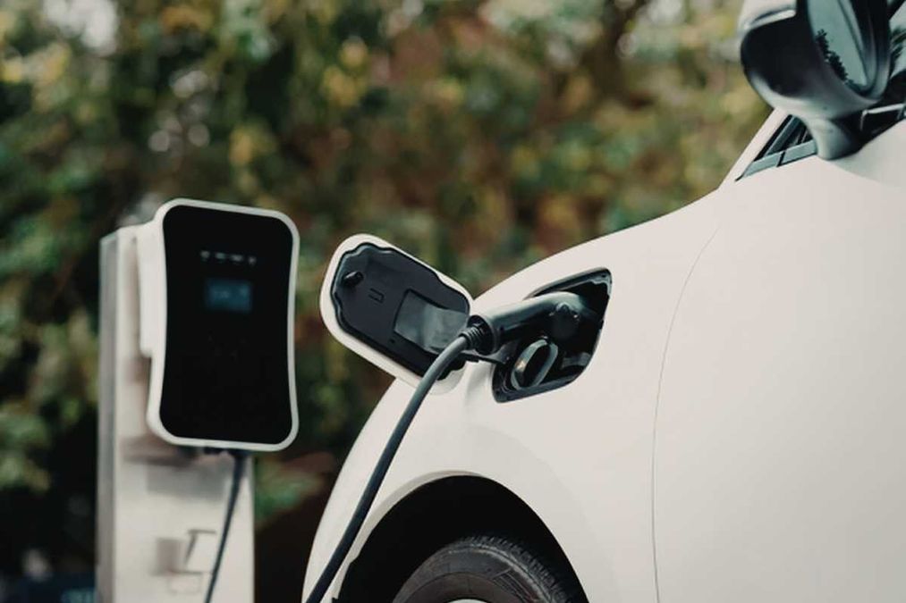 Anteprima: Auto elettriche più convenienti di quelle termiche? La verità sui costi di gestione