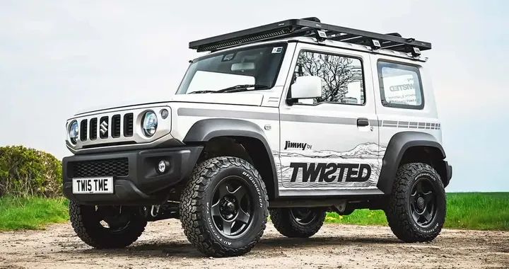 Suzuki Jimny, mai così potente e lussuoso: il prezzo però è elevato