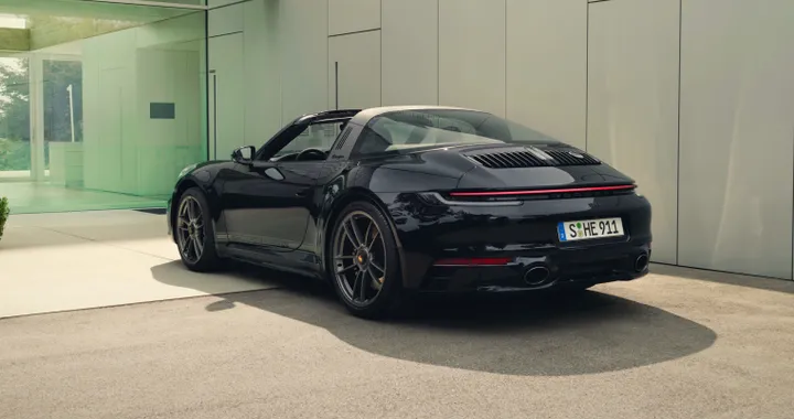 Porsche Design, per i suoi 50 anni una serie limitata della 911