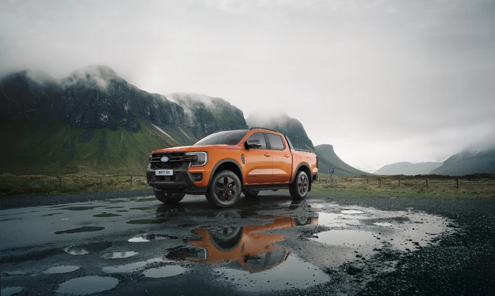 Ford Ranger si aggiorna: motori V6 e Plug-in e c'è il BlueCruise