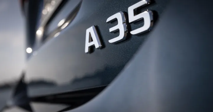 Mercedes-AMG A 35 Race Edition: la serie speciale per il lancio in Italia