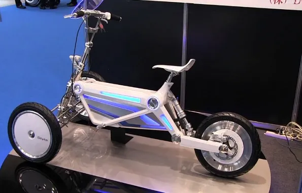 Smart Mobility Style - nuove idee per il trasporto elettrico a tre ruote (video)
