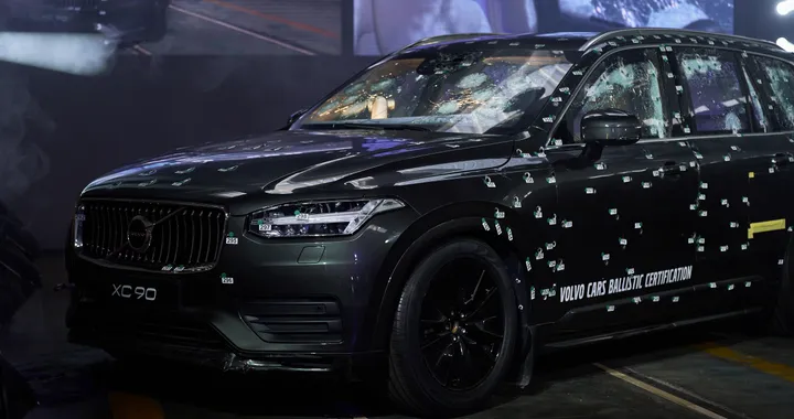 Come si certifica un’auto blindata? Ecco la nuova Volvo XC90 a prova di proiettile