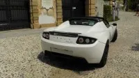 Tesla Roadster: primi dettagli sul prossimo modello
