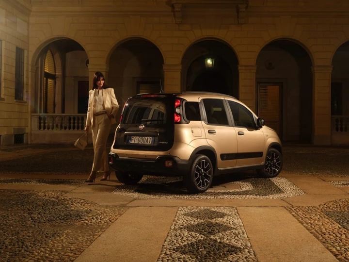 Fiat Pandina Tributo Autobianchi, la Y10 rivive in una serie speciale: quanto costa