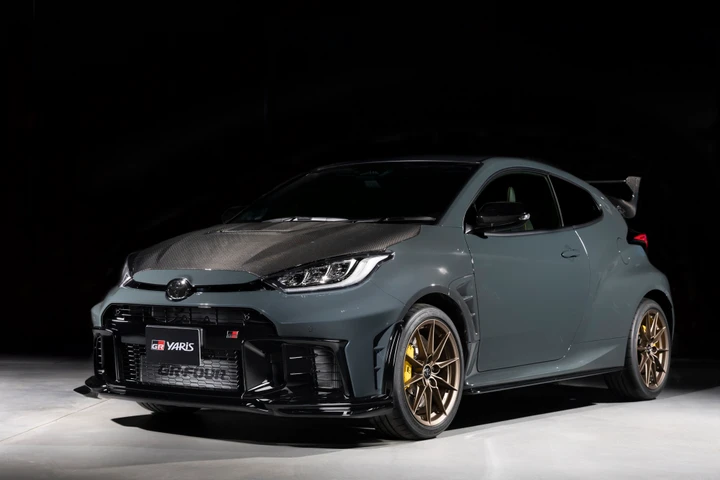 Akio Toyoda, il presidente di Toyota non può fare a meno delle hot hatch